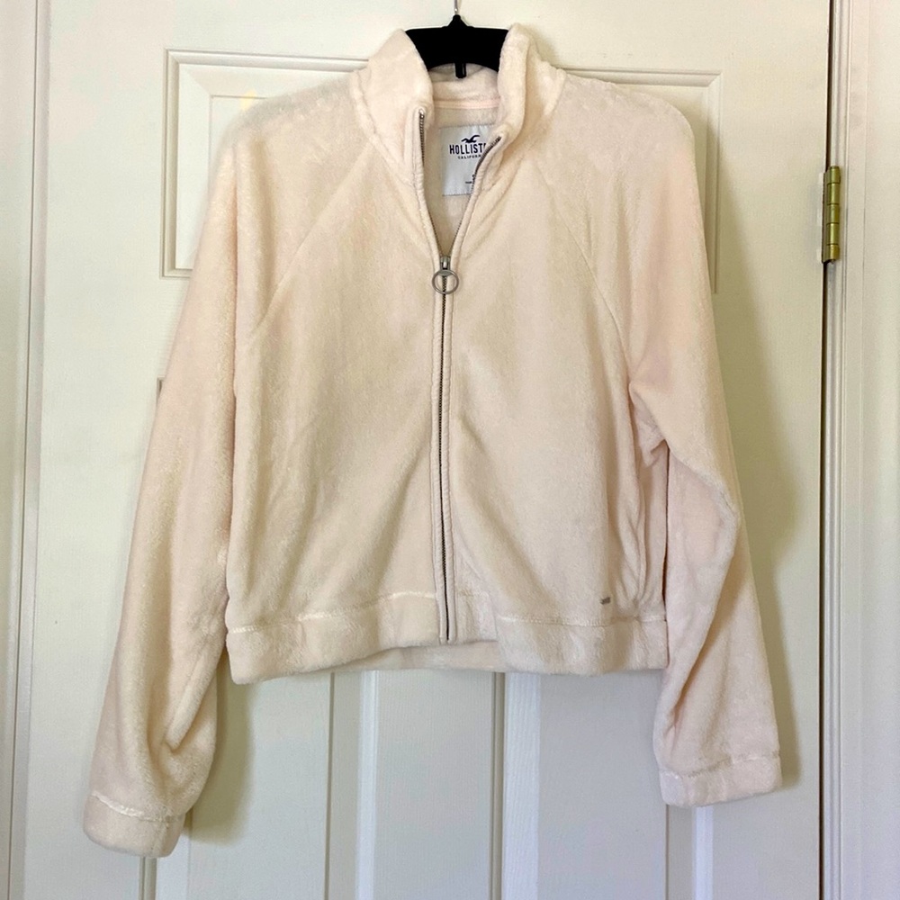 Hollister Cream Colored Fuzzy Jacket